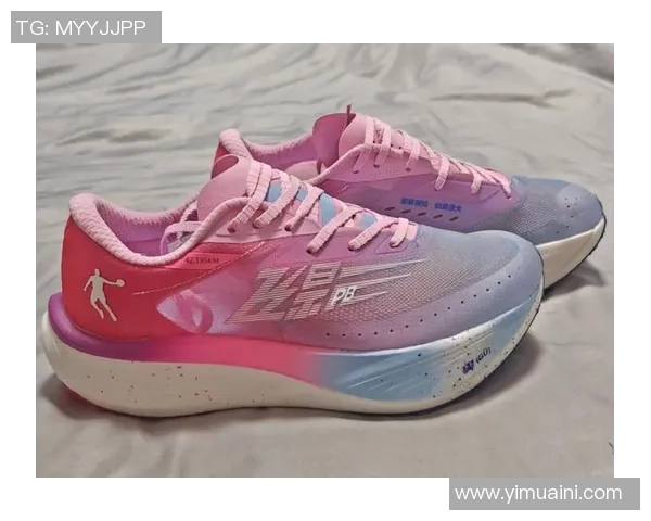 运动装备科技创新竞赛碳板跑鞋与智能球衣的未来之路